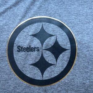 Pittsburgh Steelers woman’s size XL Fanatics Gray Long Sleeve Tee